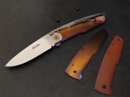 Town & Country Folder